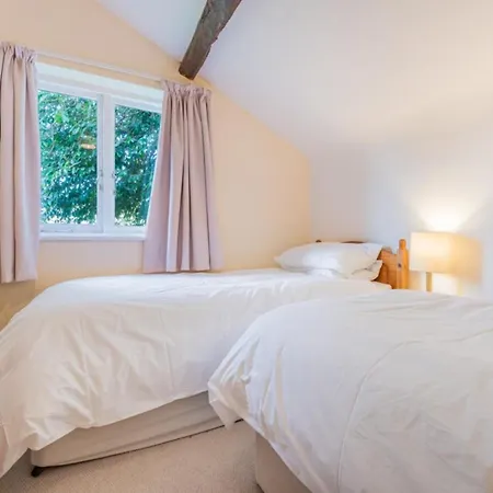 3 Bed In Sz061 Holiday home